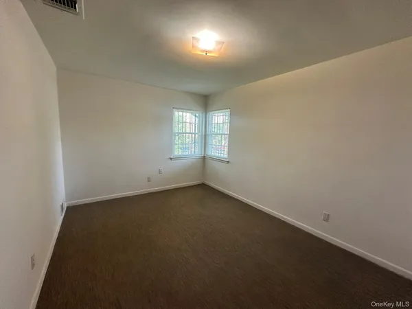 $3,600 | 87-89 191st Street | Holliswood Jamaica