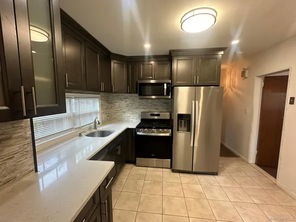 $3,600 | 87-89 191st Street | Holliswood Jamaica