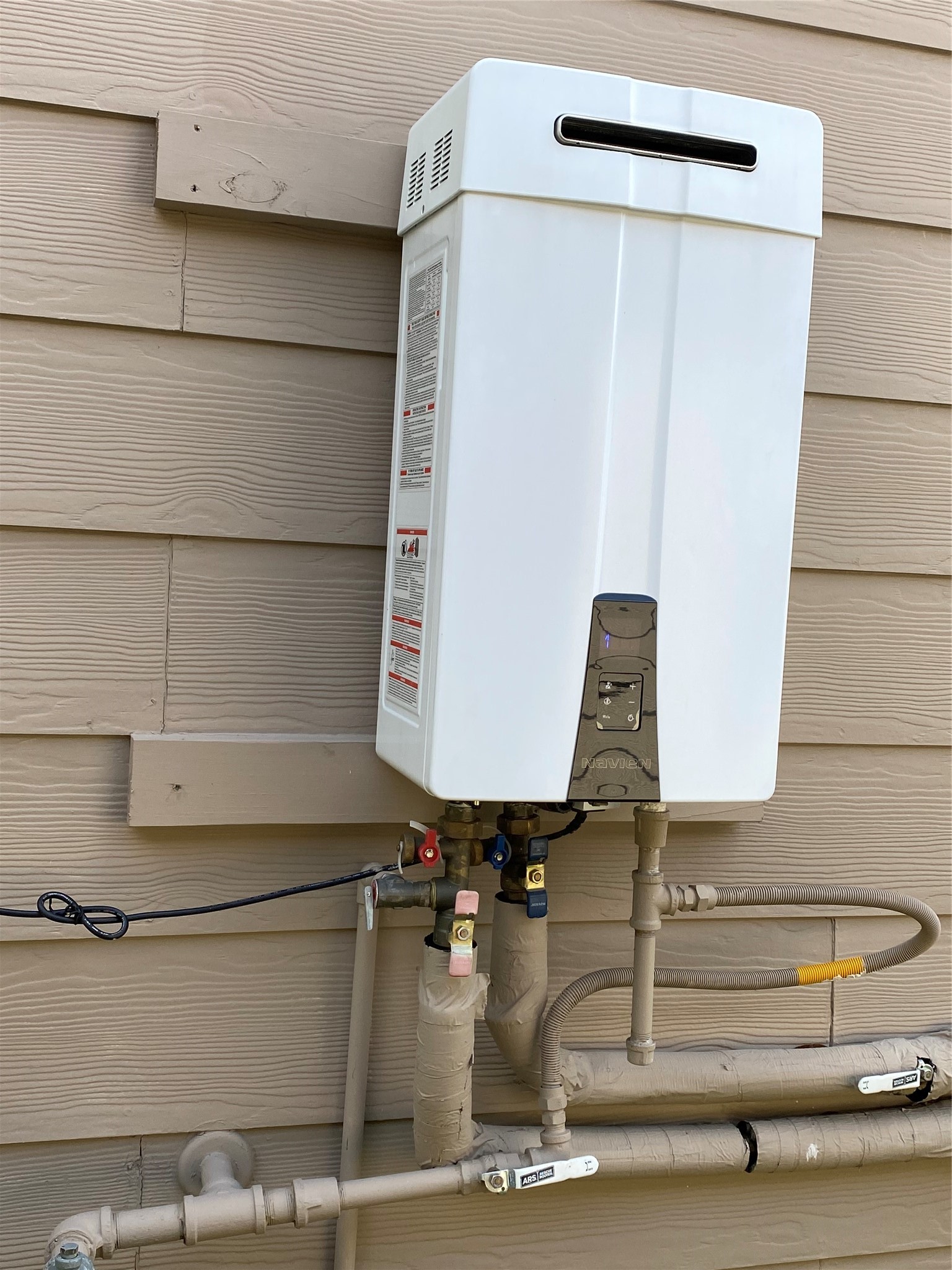 2915 Beacon Grove Street Spring, TX 77389 - Photo 36 of 43 Thankless water heater