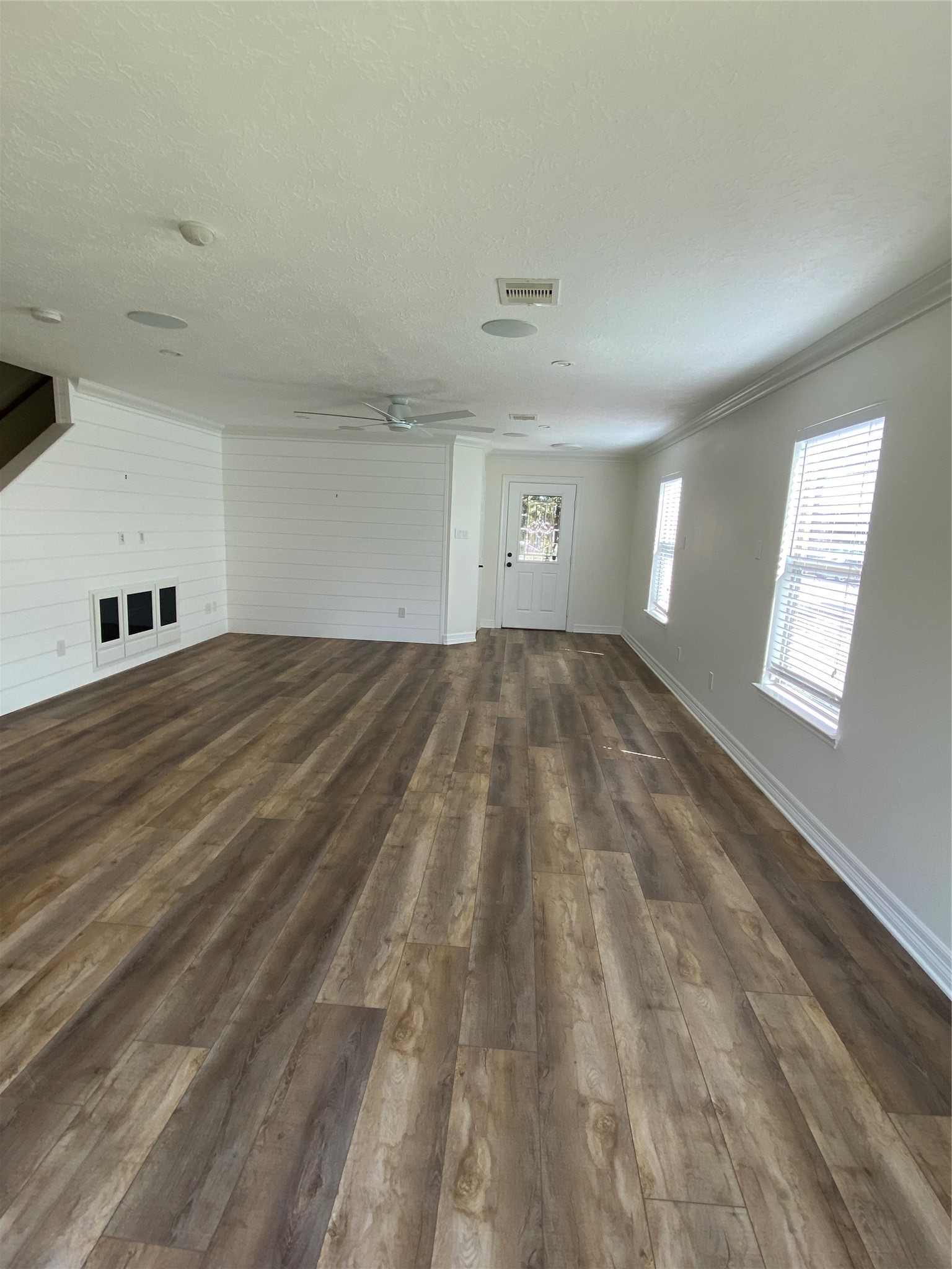 2915 Beacon Grove Street Spring, TX 77389 - Photo 5 of 43 Living room
