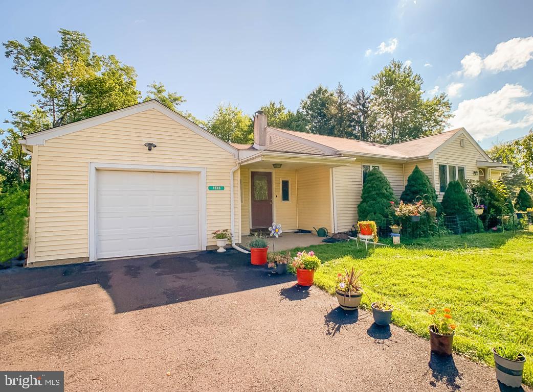 1505 School Road Hatfield, PA 19440 - Photo 1 of 38 Gallery Image 1