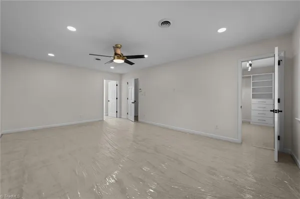 $699,900 | 1025 Neely Drive, Asheboro, NC 27205