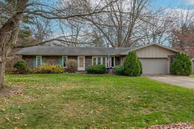 $249,900 | 52170 Woodridge Drive, South Bend, IN 46635