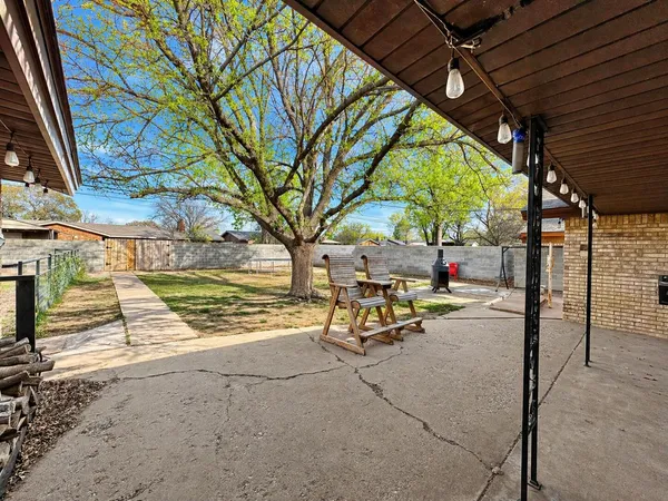 $255,000 | 2023 Rice Drive, Levelland, TX 79336