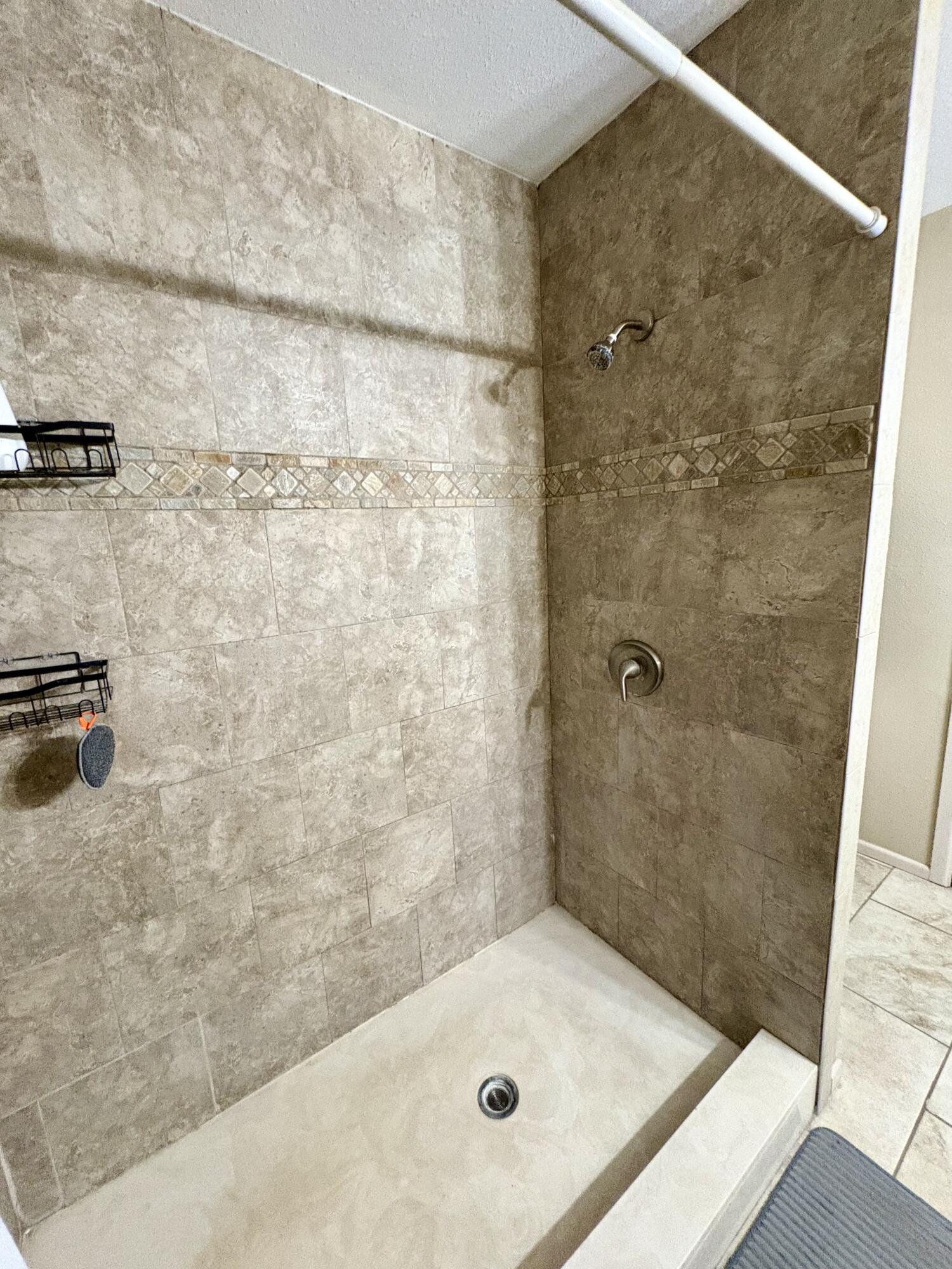 2023 Rice Drive Levelland, TX 79336 - Photo 15 of 17 IMG_2896