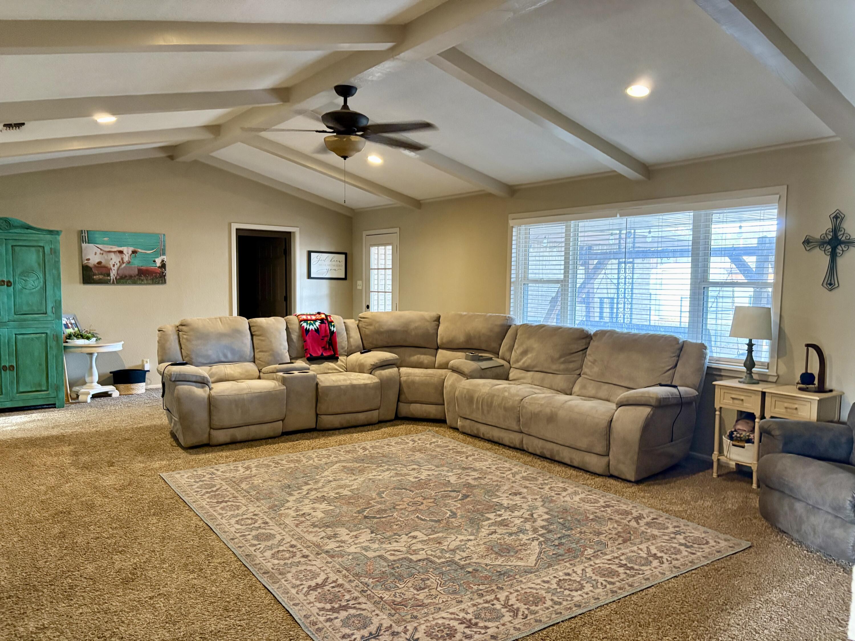 2023 Rice Drive Levelland, TX 79336 - Photo 5 of 17 IMG_2869