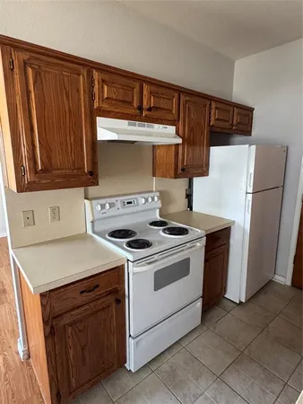 $1,250 | 501 North Washington Street, Unit A, Kaufman, TX 75142
