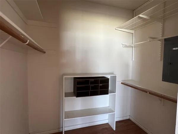 $1,250 | 501 North Washington Street, Unit A, Kaufman, TX 75142