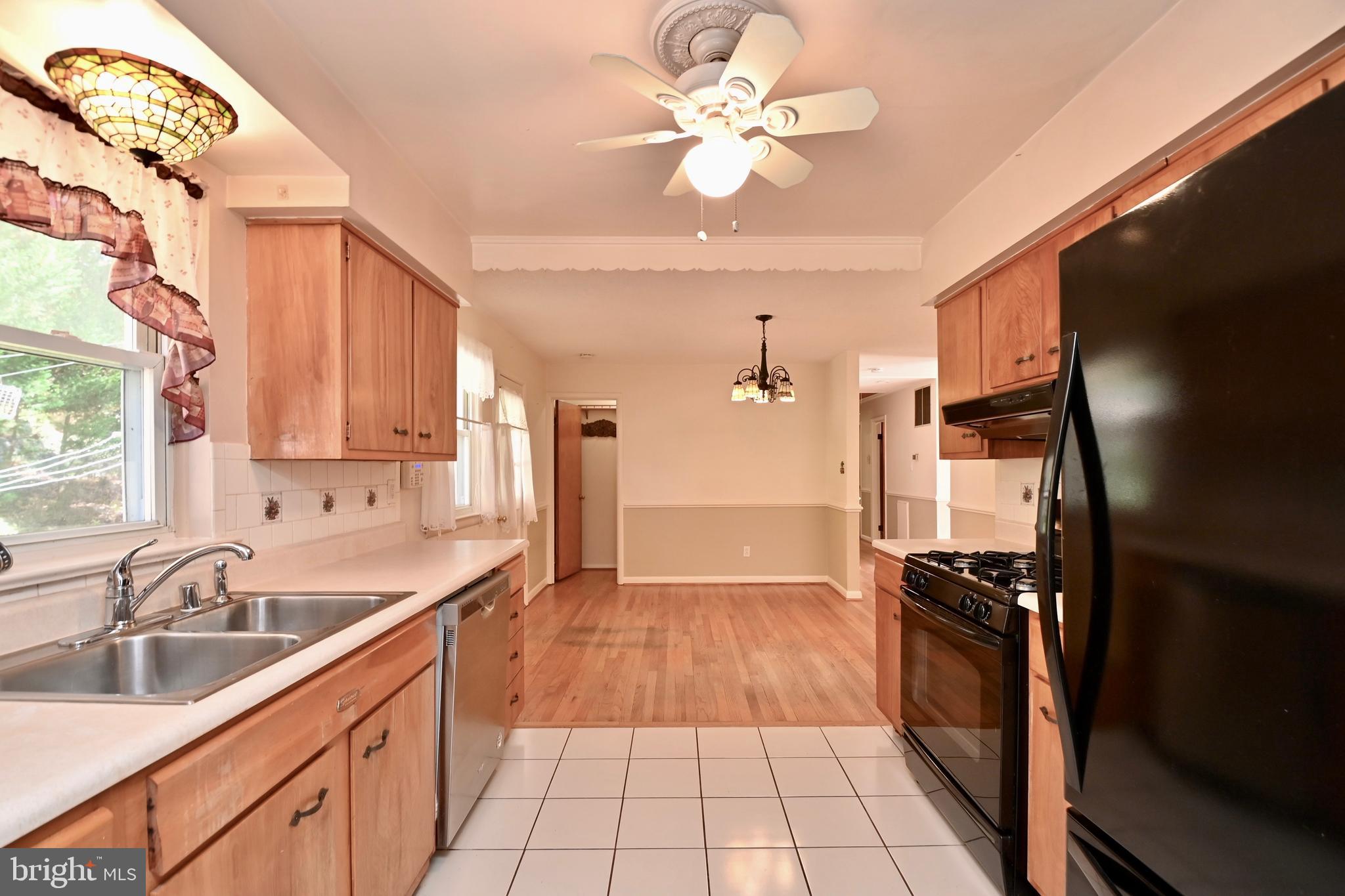 3914 Howard Road Beltsville, MD 20705 - Photo 14 of 42 Gallery Image 14
