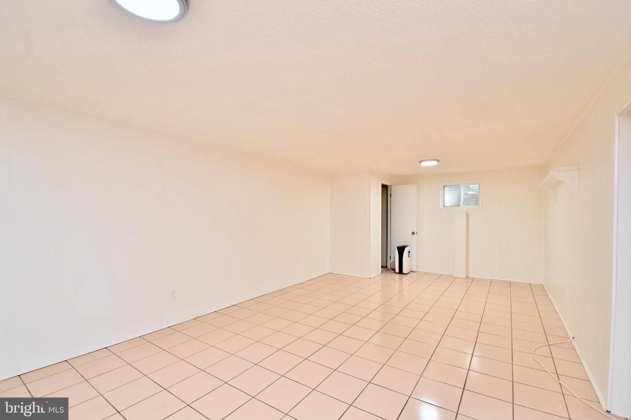 3914 Howard Road Beltsville, MD 20705 - Photo 30 of 42 Gallery Image 30