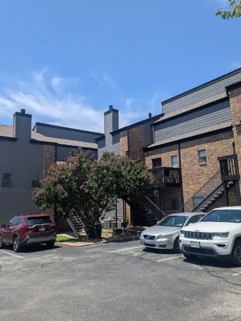 $1,500 | 505 Bellevue Place, Unit 7, Austin, TX 78705
