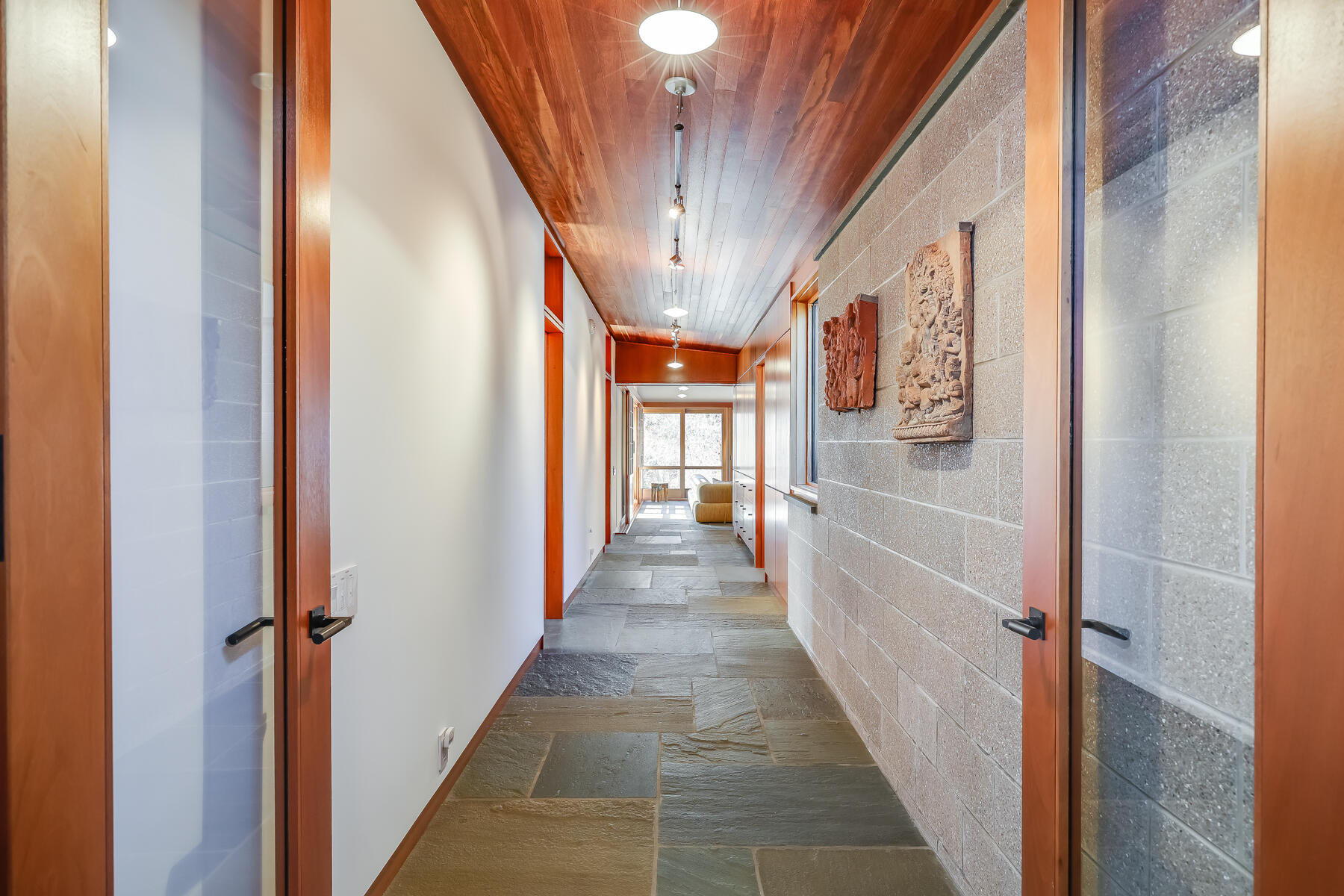 77 Fay Road Falmouth, MA 02543 - Photo 19 of 53