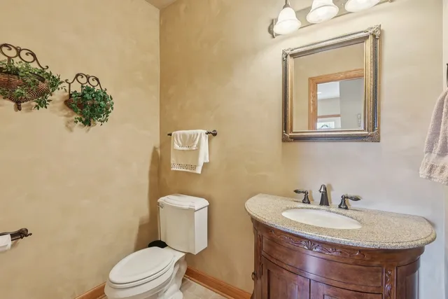 $825,000 | 9804 Palmer Drive, Lakewood, IL 60014