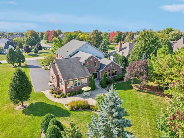 $825,000 | 9804 Palmer Drive, Lakewood, IL 60014
