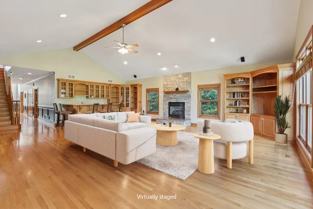 $825,000 | 9804 Palmer Drive, Lakewood, IL 60014