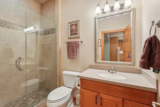 $825,000 | 9804 Palmer Drive, Lakewood, IL 60014