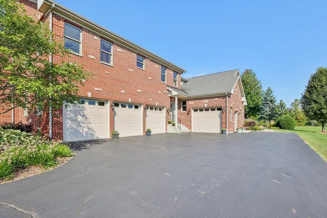 $825,000 | 9804 Palmer Drive, Lakewood, IL 60014