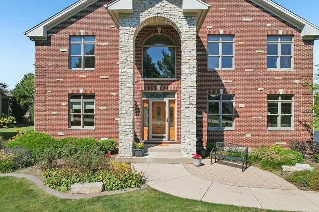 $825,000 | 9804 Palmer Drive, Lakewood, IL 60014