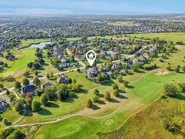 $825,000 | 9804 Palmer Drive, Lakewood, IL 60014