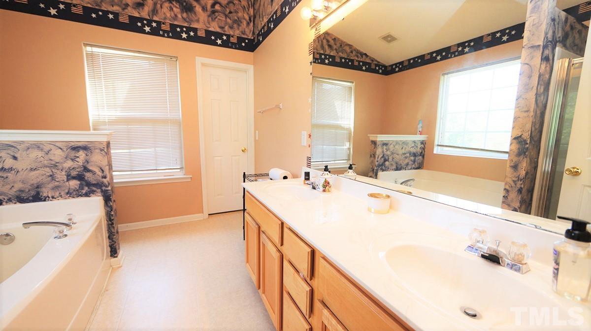 4817 Jelynn Street Raleigh, NC 27616 - Photo 10 of 20 Gallery Image 10