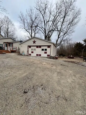 $129,000 | 217 West Sherman Street, Hartford City, IN 47348