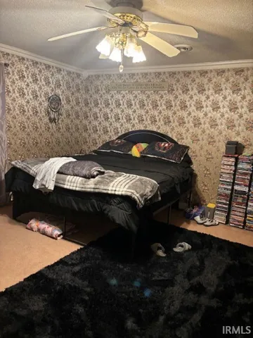 $129,000 | 217 West Sherman Street, Hartford City, IN 47348