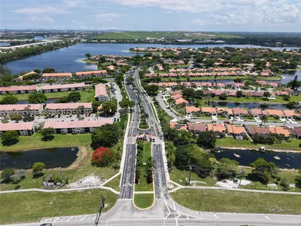 $288,000 | 104 Freedom Court, Unit 104, Deerfield Beach, FL 33442