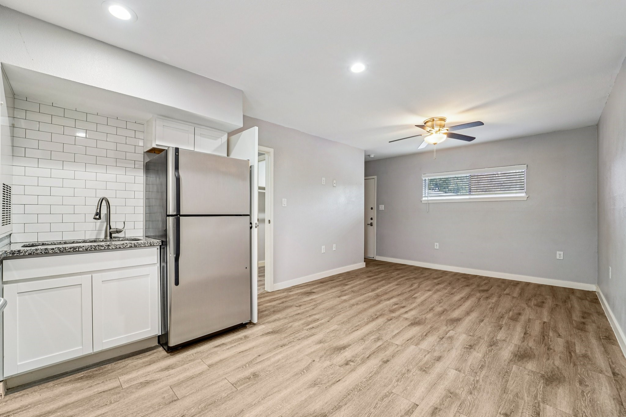 2807 Beauchamp Street, Unit 9 Houston, TX 77009 - Photo 2 of 13
