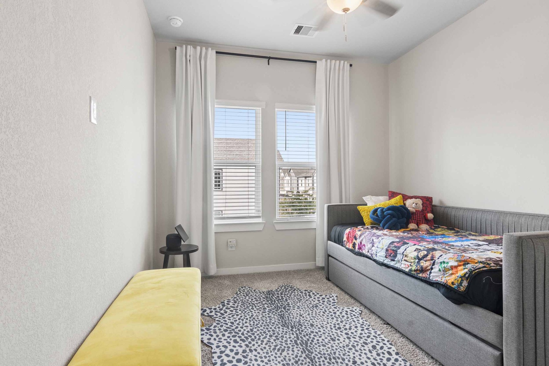 8519 Rising Strm Drive Houston, TX 77063 - Photo 22 of 32 Gallery Image 22