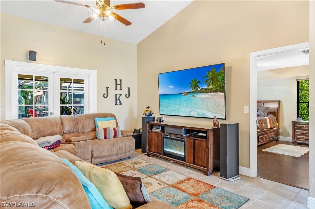 9300 Pineapple Road Fort Myers, FL 33967 - Photo 4 of 24 Gallery Image 4