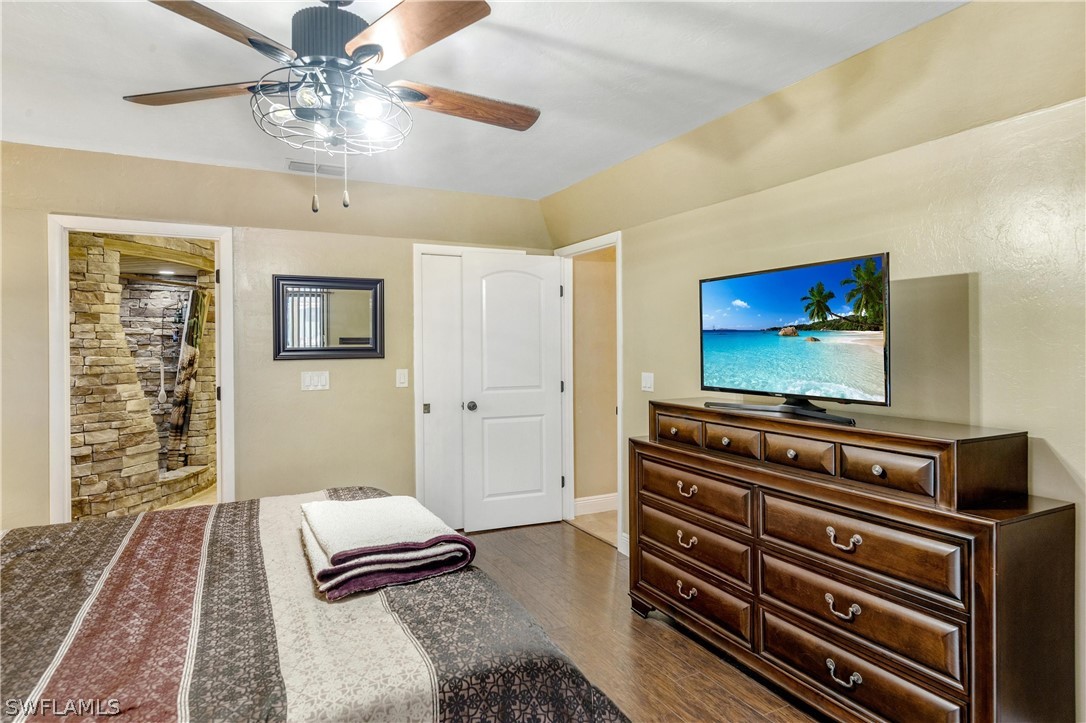 9300 Pineapple Road Fort Myers, FL 33967 - Photo 9 of 24 Gallery Image 9