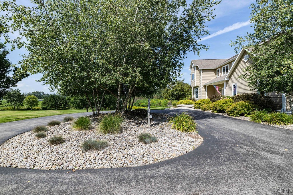 7265 Hamilton Road Pompey, NY 13078 - Photo 2 of 49