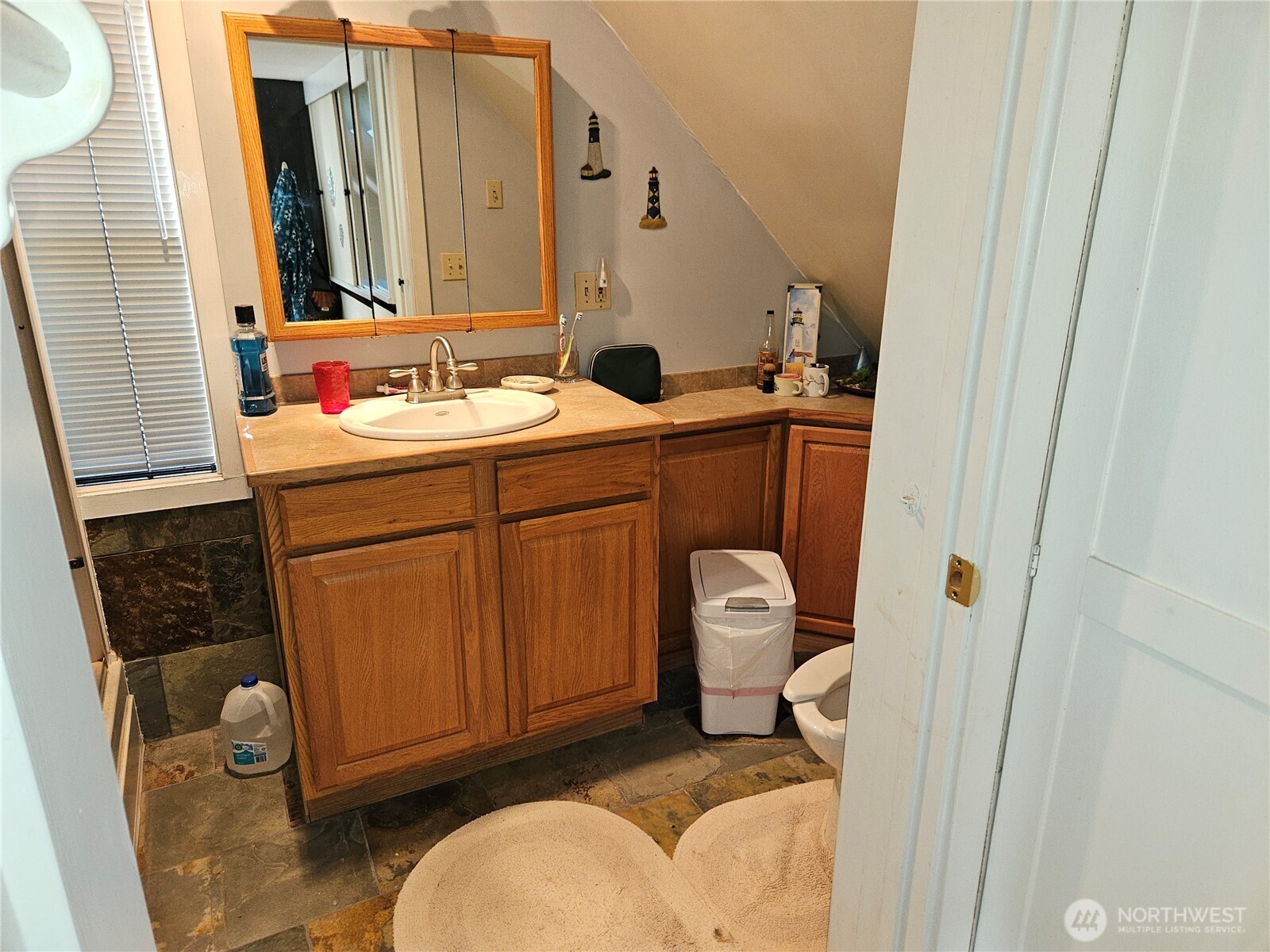 20 East Sunny Sands Road Cathlamet, WA 98612 - Photo 11 of 19