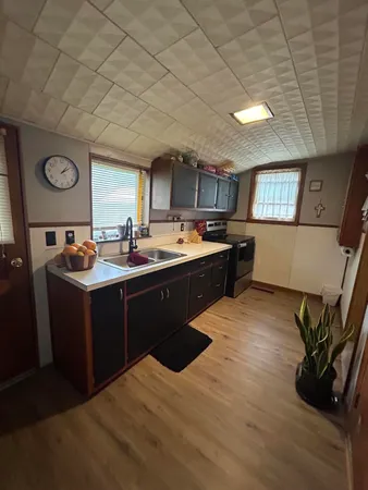 $135,500 | 20 South Main Street, Quincy, MI 49082