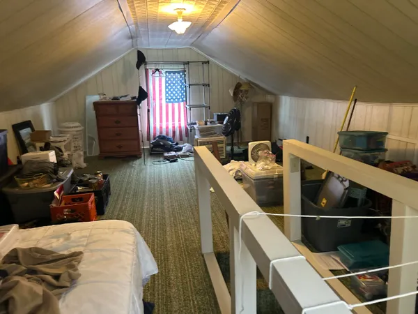 $135,500 | 20 South Main Street, Quincy, MI 49082