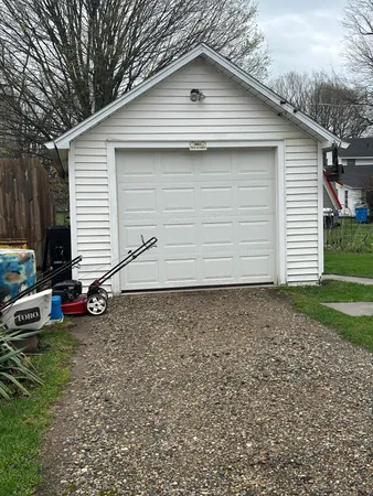 $135,500 | 20 South Main Street, Quincy, MI 49082