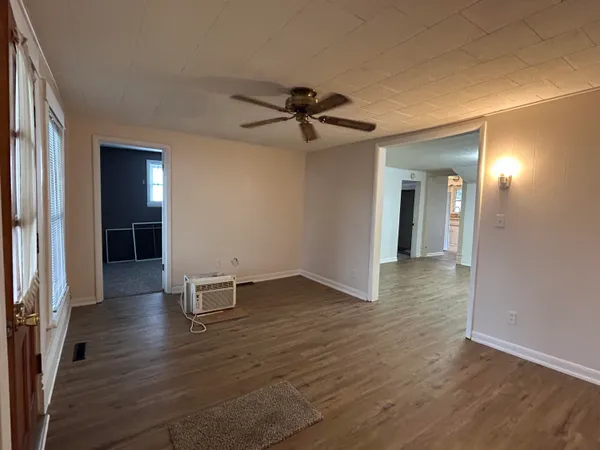 $135,500 | 20 South Main Street, Quincy, MI 49082