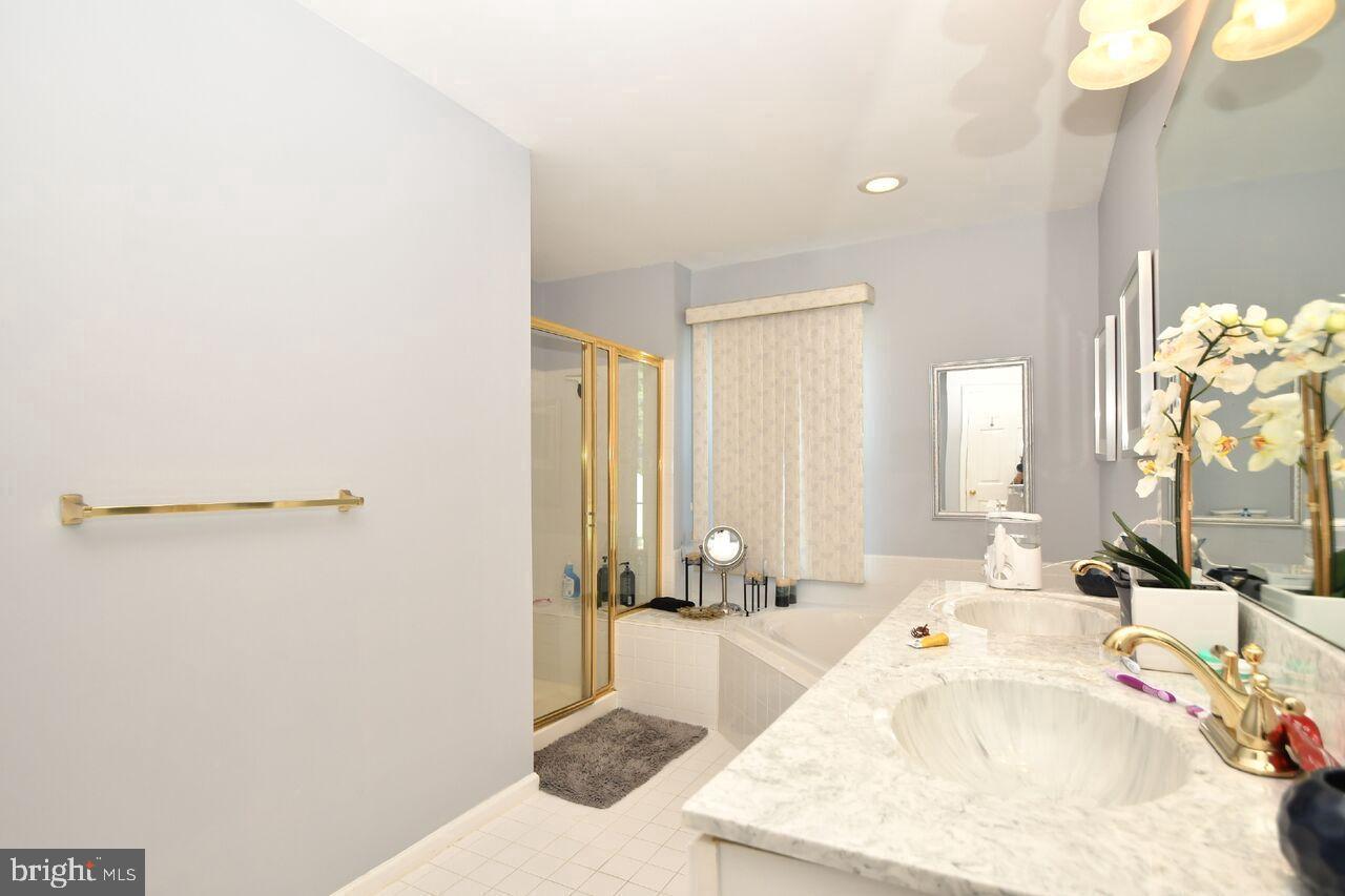 5509 Rogue Court White Marsh, MD 21162 - Photo 12 of 26