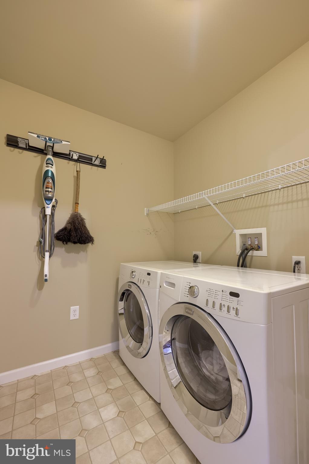 631 Owl Hill Road Lititz, PA 17543 - Photo 27 of 56 a utility room with dryer and washer
