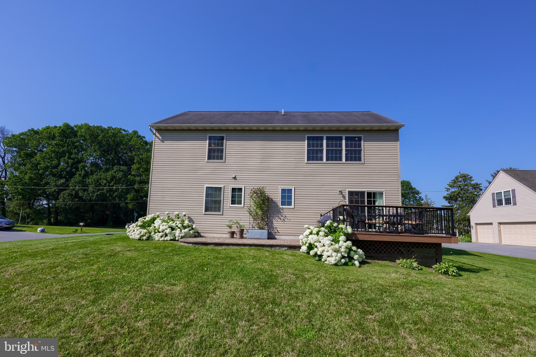631 Owl Hill Road Lititz, PA 17543 - Photo 46 of 56 a front view of a house with a garden