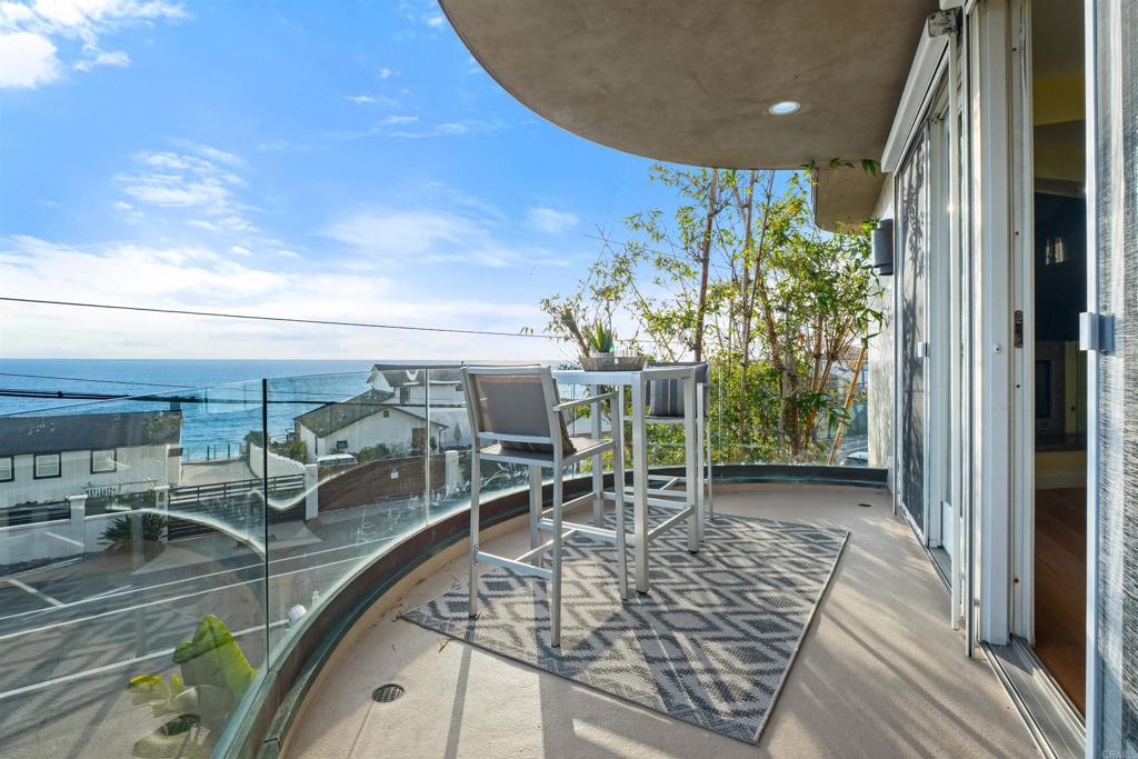 1477 Neptune Avenue Encinitas, CA 92024 - Photo 21 of 40