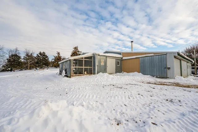 $279,900 | 7965 North Adeline Road, Leaf River, IL 61047