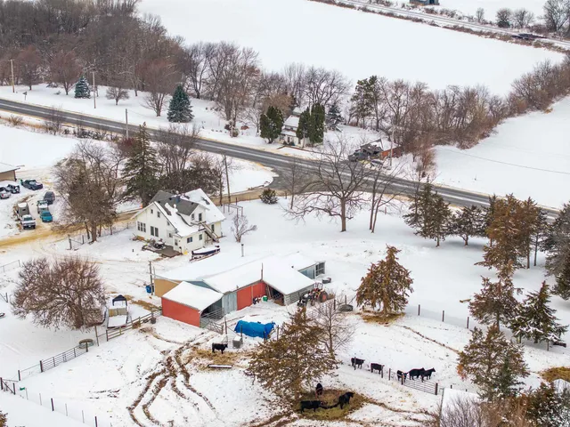 $279,900 | 7965 North Adeline Road, Leaf River, IL 61047