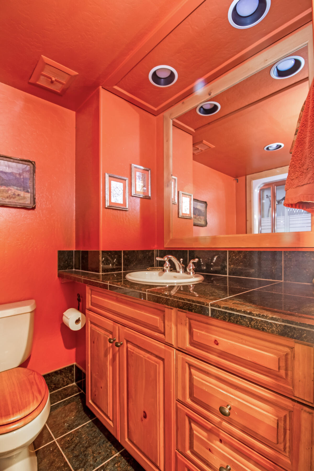 161 4 Seasons Way Ketchum, ID 83340 - Photo 12 of 17 Upstairs Bathroom