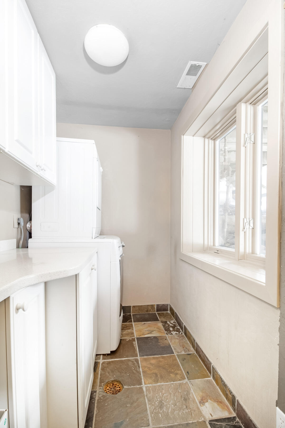 161 4 Seasons Way Ketchum, ID 83340 - Photo 14 of 17 Laundry