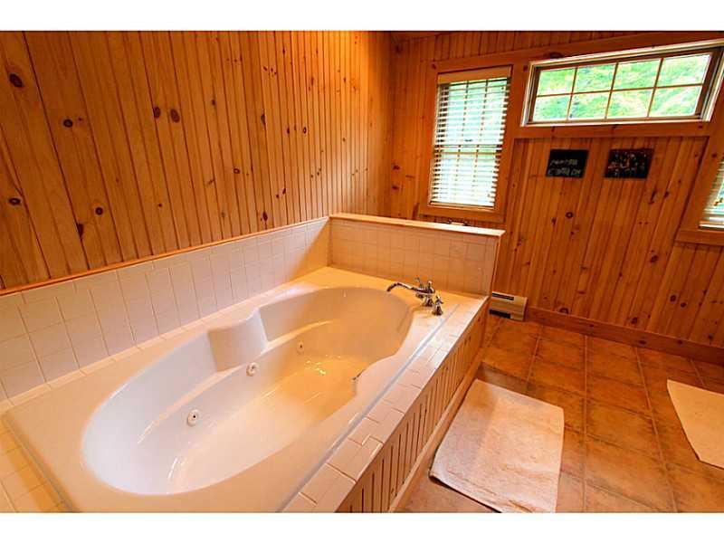 20 Walters Way Newry, ME 04261 - Photo 22 of 35 Master Bath/Spa. Large soaking tub...