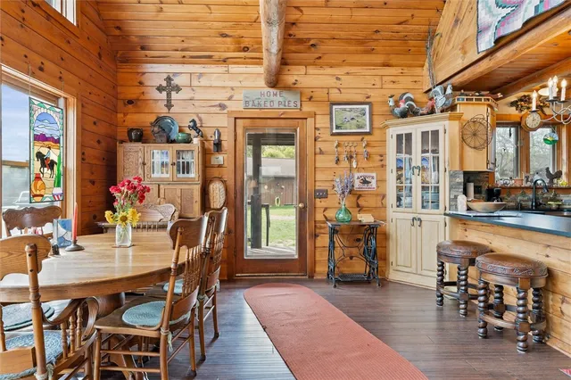 $459,000 | 8522 Lake Street Road, Le Roy, NY 14482