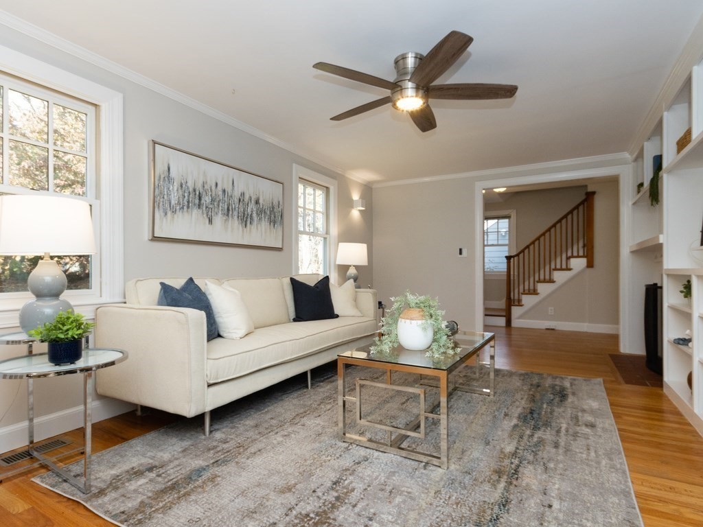 345 Conant Road Weston, MA 02493 - Photo 6 of 40 Gallery Image 6