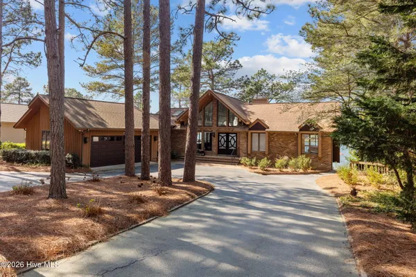 $1,350,000 | 120 Douglas Drive, West End, NC 27376