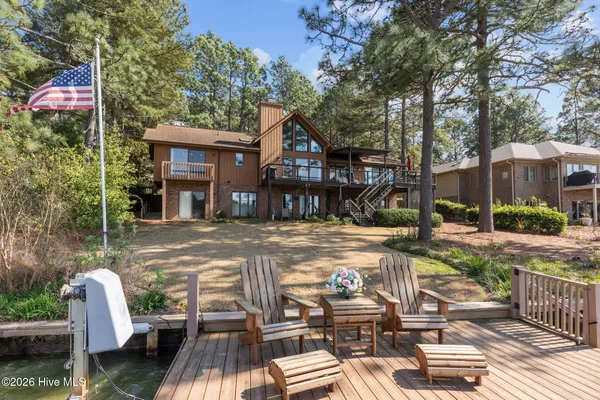 $1,350,000 | 120 Douglas Drive, West End, NC 27376